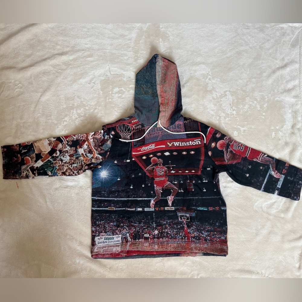 Vintage Michael Jordan / Kobe Bryant Tapestry Design AOP Sweater Hoodie Size 2XL